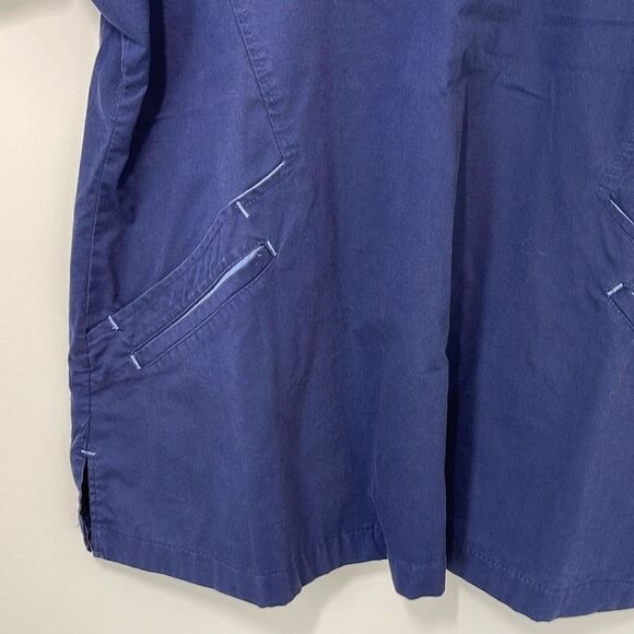 Bio Bring it On Medical Scrub Top. Size XL Navy - Picture 2 of 8